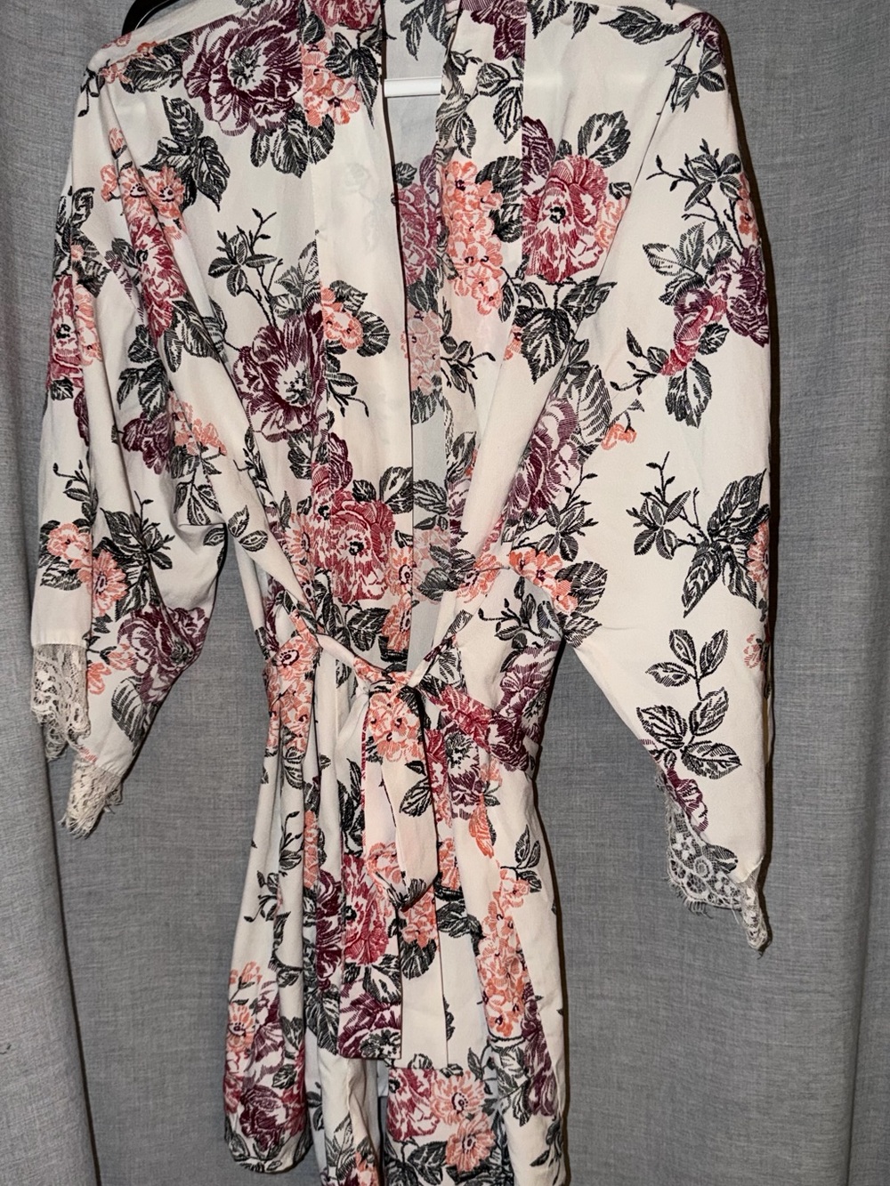 Floral Lace-Trim Kimono Duster - Cream with Mauve & Pink Roses with Belt 🌷EUC